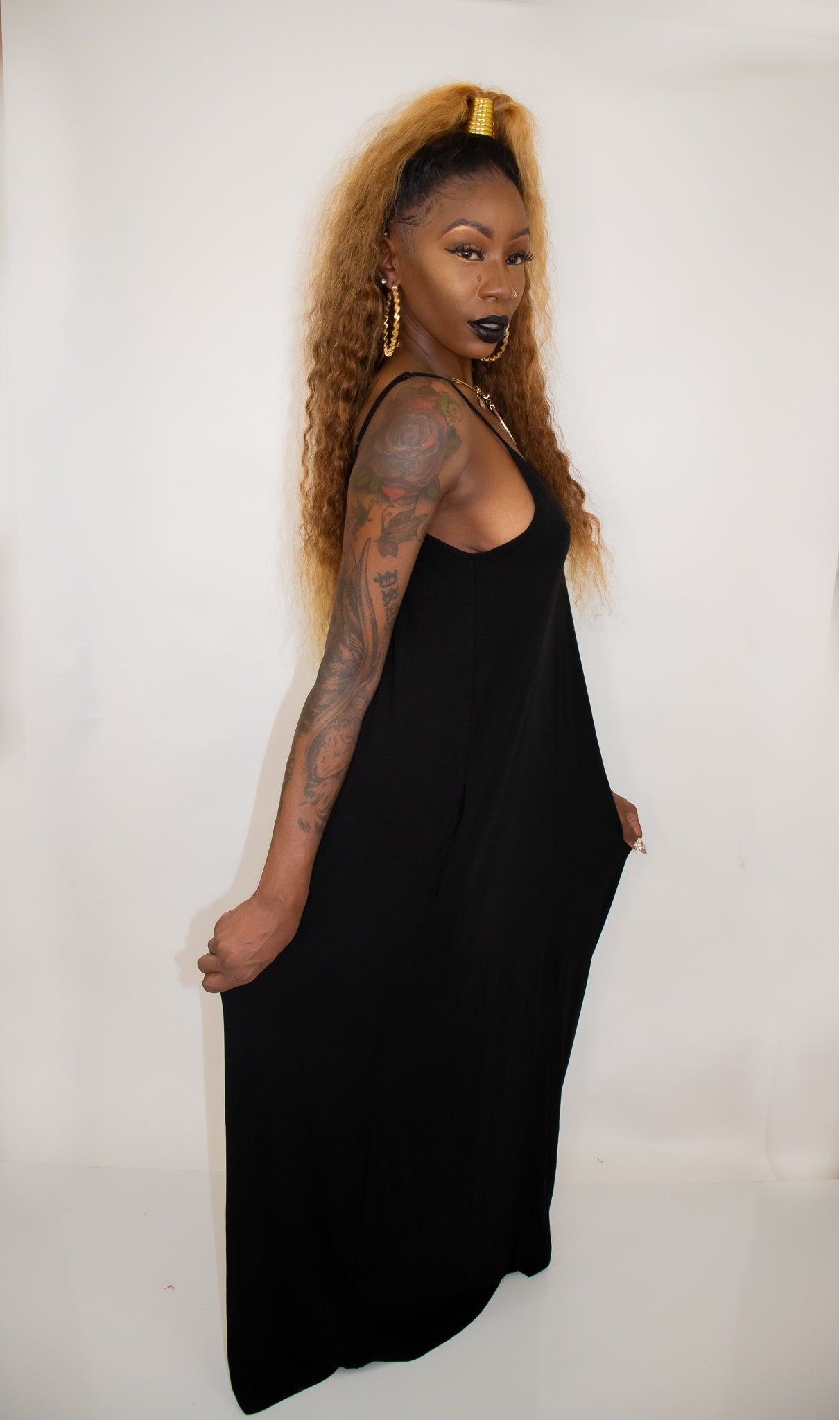 Maxi (Black)